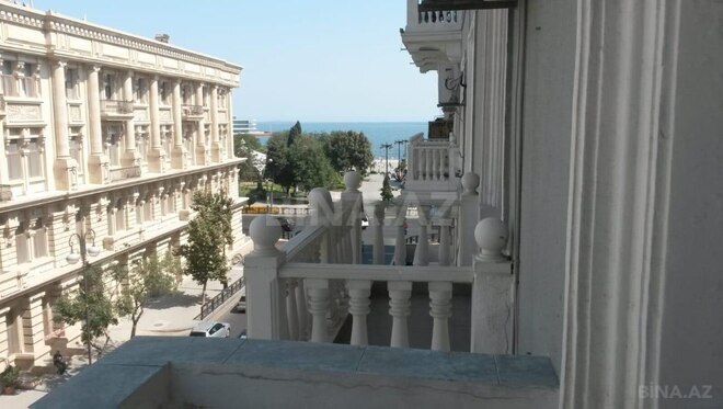 İcarəyə verilir 2 otaqlı köhnə tikili 90 m², Sahil m., photo 3 from 8