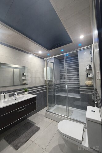 Satılır 5 otaqlı köhnə tikili 210 m², 28 May m., photo 13 from 14