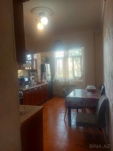 Продаётся 2-комн. вторичка 62 м², м. Халглар Достлугу, photo 7 from 12