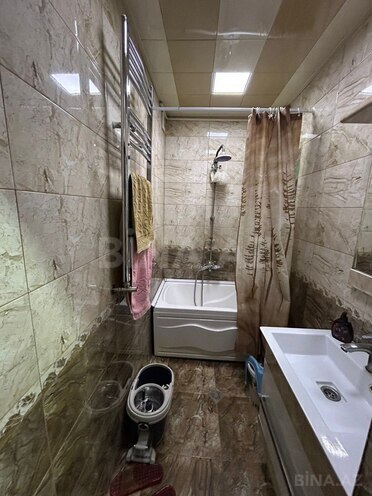 Продаётся 5-комн. вторичка 115 м², м. Ази Асланов, photo 13 from 17