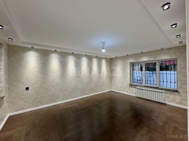 Satılır 4 otaqlı köhnə tikili 120 m², Qara Qarayev m., photo 17 from 30