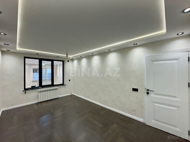 Satılır 4 otaqlı köhnə tikili 120 m², Qara Qarayev m., photo 13 from 30