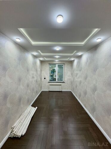 Satılır 4 otaqlı köhnə tikili 120 m², Qara Qarayev m., photo 14 from 30