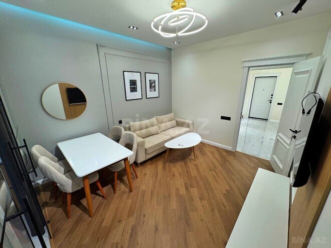 Продаётся 3-комн. новостройка 80 м², м. Кара Караев, photo 3 from 16