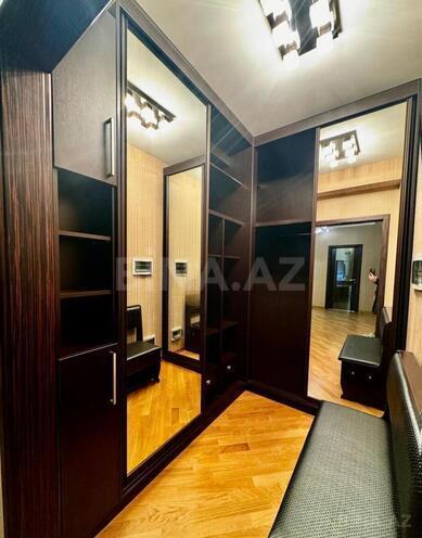 Продаётся 3-комн. новостройка 145 м², м. Иншаатчылар, photo 9 from 13