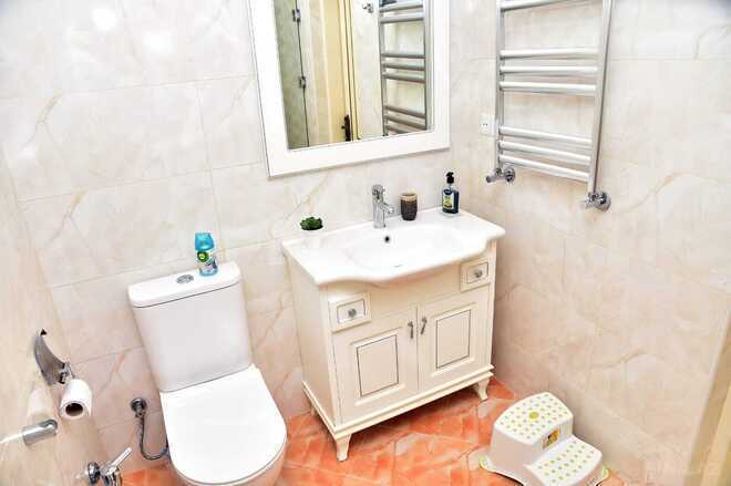Satılır 7 otaqlı həyət evi/bağ evi 464 m², Bakıxanov q., photo 18 from 26