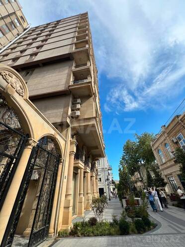 Satılır 3 otaqlı yeni tikili 195 m², Sahil m., photo 23 from 24