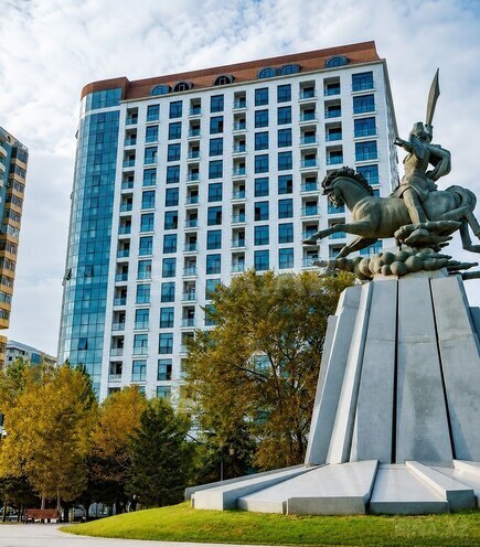 Satılır 3 otaqlı yeni tikili 132 m², Gənclik m., photo 1 from 6