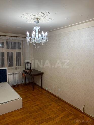 Сдаётся 3-комн. вторичка 60 м², м. Нефтчиляр, photo 7 from 11