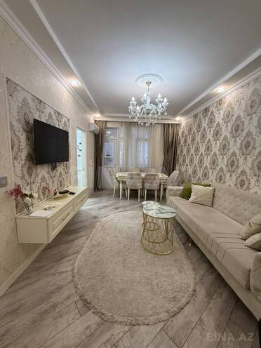 Продаётся 2-комн. вторичка 55 м², м. 8 ноября, photo 1 from 11
