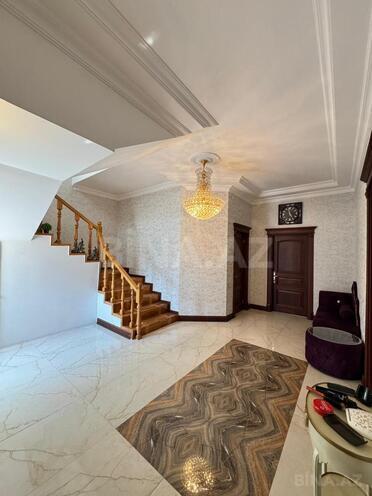 Продаётся 8-комн. дом/дача 360 м², photo 4 from 31