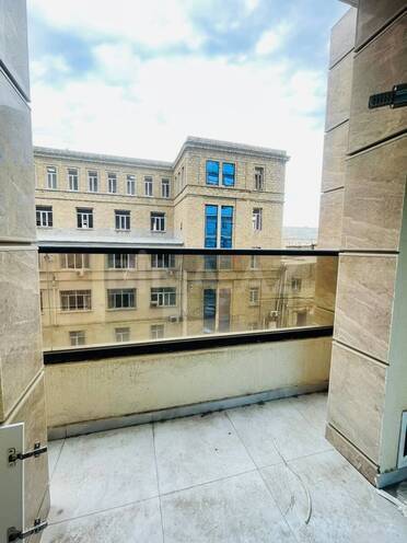 Сдаётся 2-комн. новостройка 54 м², м. Низами, photo 9 from 12