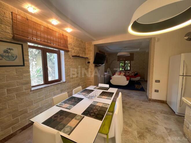 Satılır 10 otaqlı həyət evi/bağ evi 570 m², Mərdəkan q., photo 25 from 28