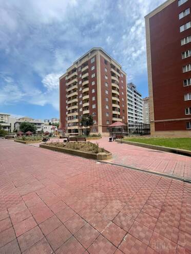 Сдаётся 5-комн. новостройка 250 м², Насиминский  р., photo 1 from 23