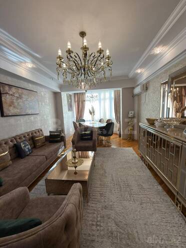 Продаётся 3-комн. новостройка 110 м², м. Иншаатчылар, photo 4 from 18