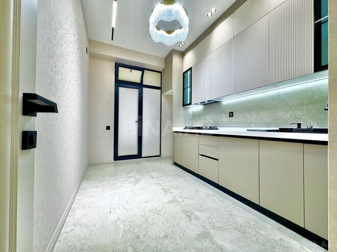 Продаётся 3-комн. новостройка 90 м², м. Кара Караев, photo 10 from 13