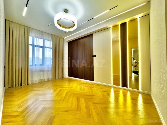 Продаётся 3-комн. новостройка 90 м², м. Кара Караев, photo 3 from 13