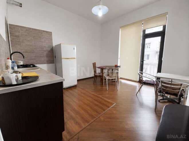 Продаётся 4-комн. вторичка 130 м², м. Сахил, photo 18 from 23