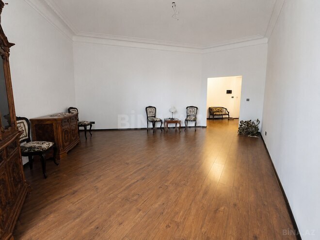 Продаётся 4-комн. вторичка 130 м², м. Сахил, photo 5 from 23