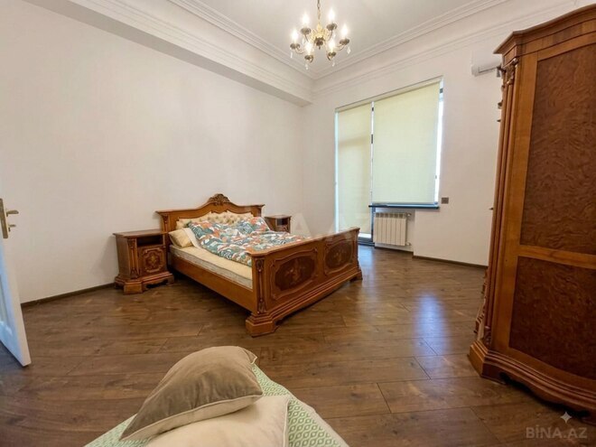 Продаётся 4-комн. вторичка 130 м², м. Сахил, photo 12 from 23
