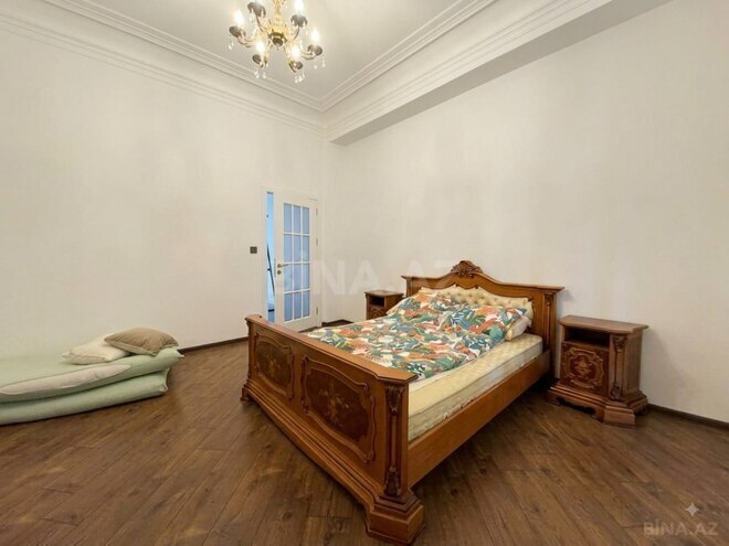 Продаётся 4-комн. вторичка 130 м², м. Сахил, photo 13 from 23