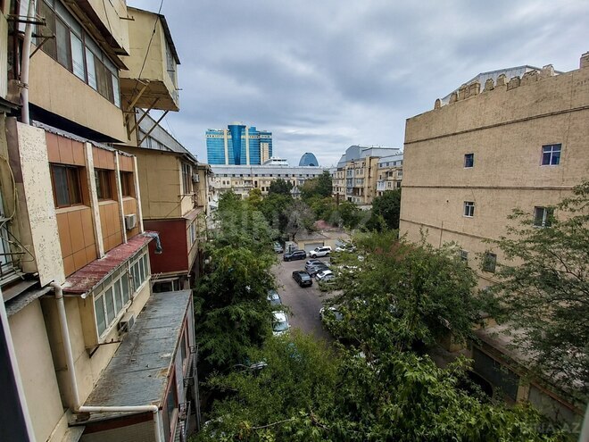 Продаётся 4-комн. вторичка 130 м², м. Сахил, photo 7 from 23
