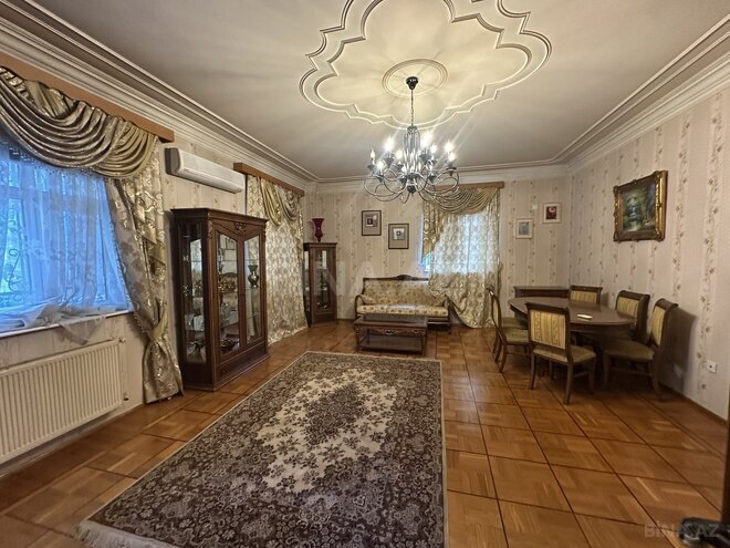 Сдаётся 3-комн. новостройка 140 м², м. Низами, photo 13 from 16