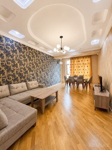 İcarəyə verilir 3 otaqlı yeni tikili 125 m², 20 Yanvar m., photo 1 from 19