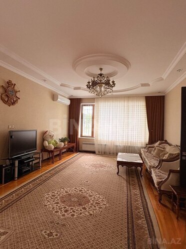 Satılır 6 otaqlı həyət evi/bağ evi 400 m², Novxanı q., photo 13 from 21