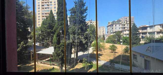 İcarəyə verilir 3 otaqlı yeni tikili 140 m², Elmlər Akademiyası m., photo 9 from 14
