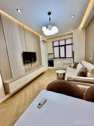 Продаётся 2-комн. новостройка 48 м², м. Кара Караев, photo 4 from 10