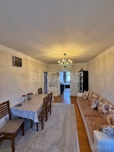 Satılır 3 otaqlı köhnə tikili 75 m², Qara Qarayev m., photo 3 from 9