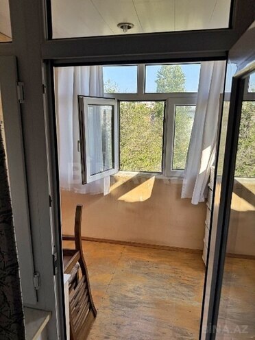 Satılır 3 otaqlı köhnə tikili 75 m², Qara Qarayev m., photo 8 from 9