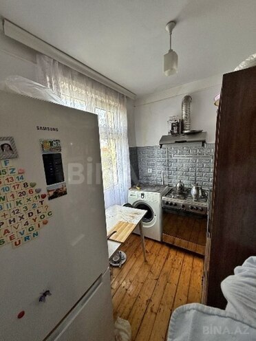 Satılır 3 otaqlı köhnə tikili 75 m², Qara Qarayev m., photo 6 from 9