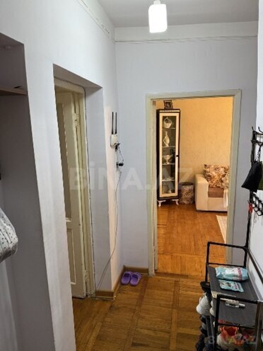 Satılır 3 otaqlı köhnə tikili 75 m², Qara Qarayev m., photo 7 from 9