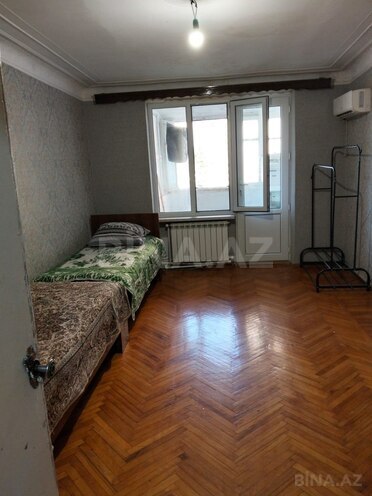İcarəyə verilir 3 otaqlı köhnə tikili 70 m², İnşaatçılar m., photo 3 from 9
