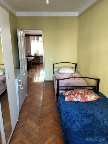 İcarəyə verilir 3 otaqlı köhnə tikili 70 m², İnşaatçılar m., photo 1 from 9