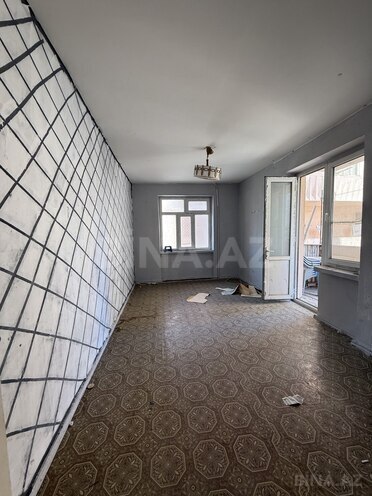 Продаётся 2-комн. вторичка 60 м², м. Ази Асланов, photo 1 from 17