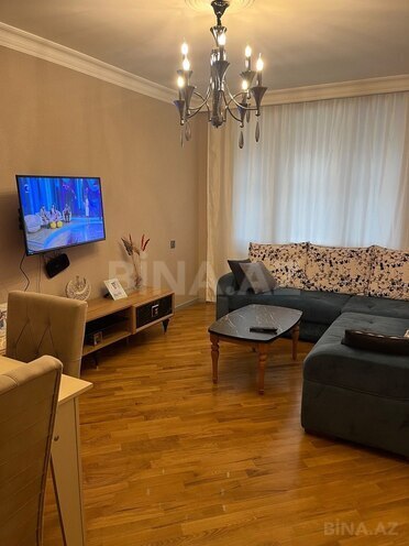Satılır 3 otaqlı köhnə tikili 80 m², Memar Əcəmi m., photo 1 from 20