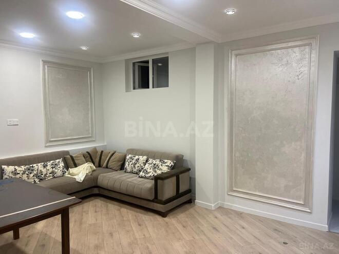 Сдаётся 2-комн. вторичка 50 м², м. Иншаатчылар, photo 1 from 7