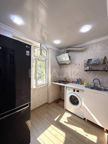 Satılır 2 otaqlı köhnə tikili 43 m², Elmlər Akademiyası m., photo 7 from 11