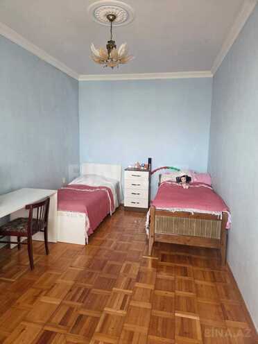 Продаётся 4-комн. вторичка 88 м², photo 13 from 19