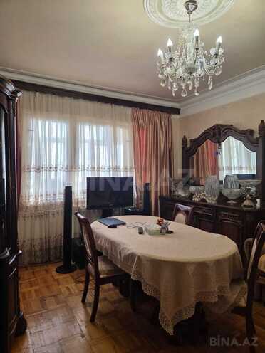 Продаётся 4-комн. вторичка 88 м², photo 12 from 19