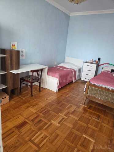 Продаётся 4-комн. вторичка 88 м², photo 17 from 19