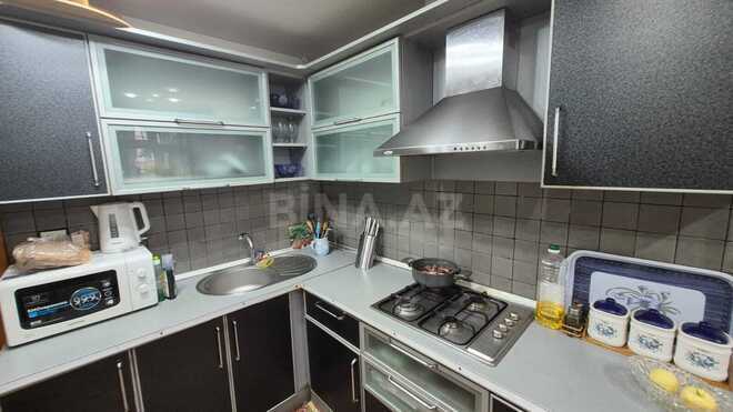 Продаётся 3-комн. вторичка 70 м², м. Иншаатчылар, photo 22 from 27