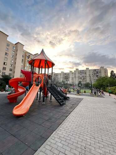 Satılır 3 otaqlı köhnə tikili 90 m², Həzi Aslanov m., photo 3 from 17