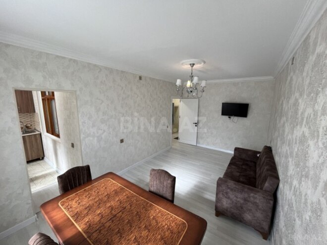 Satılır 3 otaqlı köhnə tikili 68 m², Qaraçuxur q., photo 3 from 13