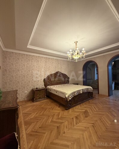 Продаётся 7-комн. дом/дача 400 м², photo 8 from 14