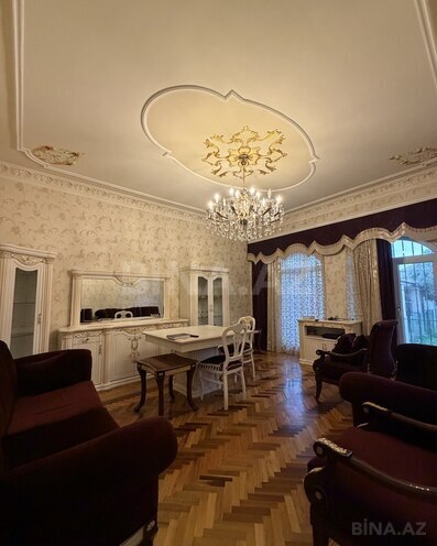 Продаётся 7-комн. дом/дача 400 м², photo 3 from 14