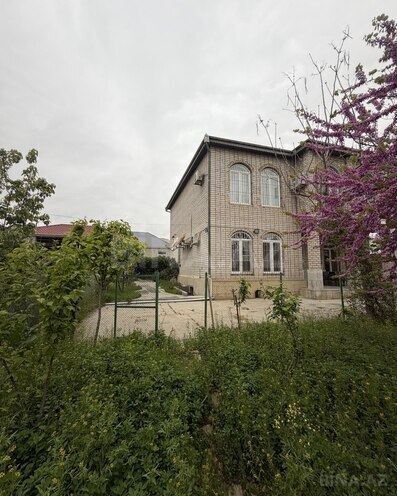 Продаётся 7-комн. дом/дача 400 м², photo 1 from 14